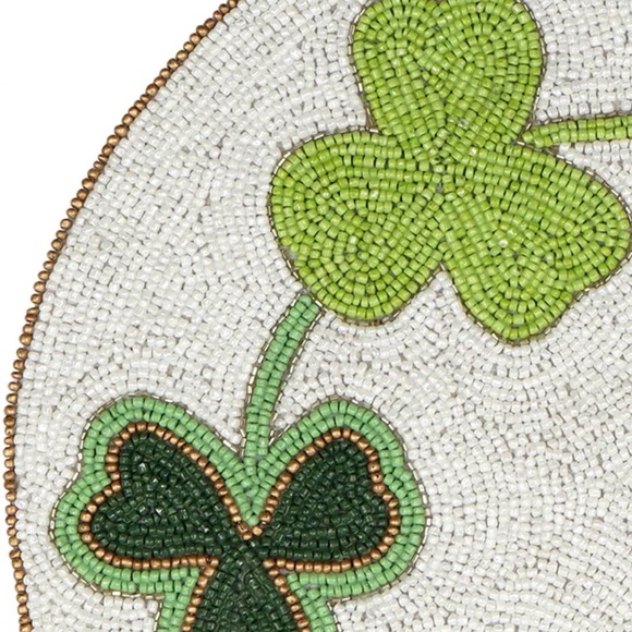 NWT Set of 4 beaded shamrock placemats price firm. - Picture 3 of 3